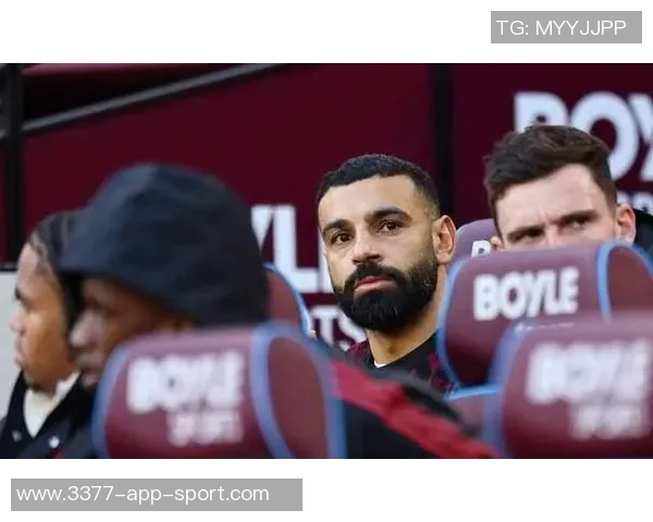 尼科尔建议斯洛特考虑让萨拉赫替补以提升其表现和状态